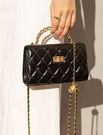 Women's Mini Quilted Diamond Chain Strap Bag