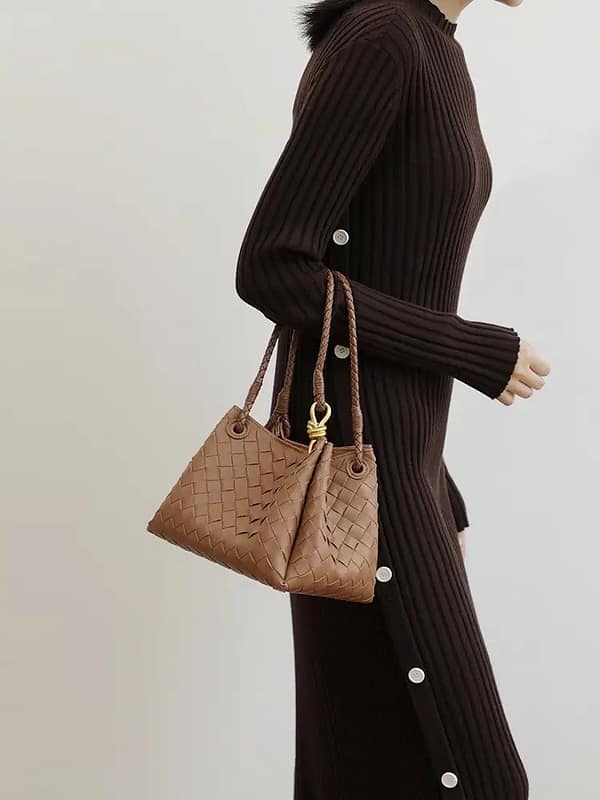 Women's Luxury Intricate Woven Leather Shoulder Bag