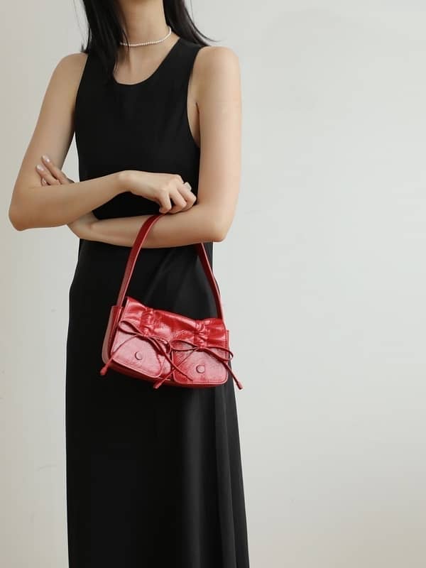 Retro Genuine Leather Pleated Shoulder Bag